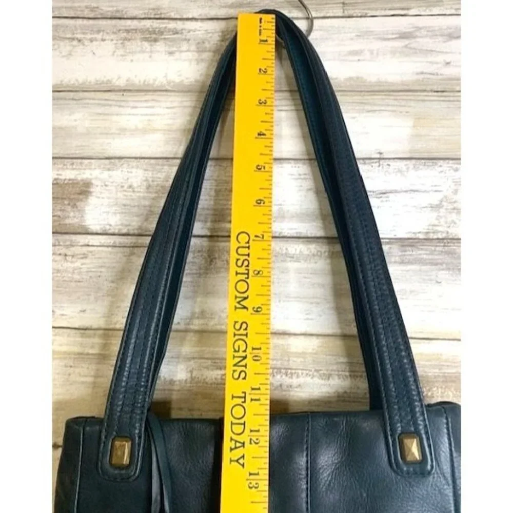 Stone Mountain Accessories this shoulder